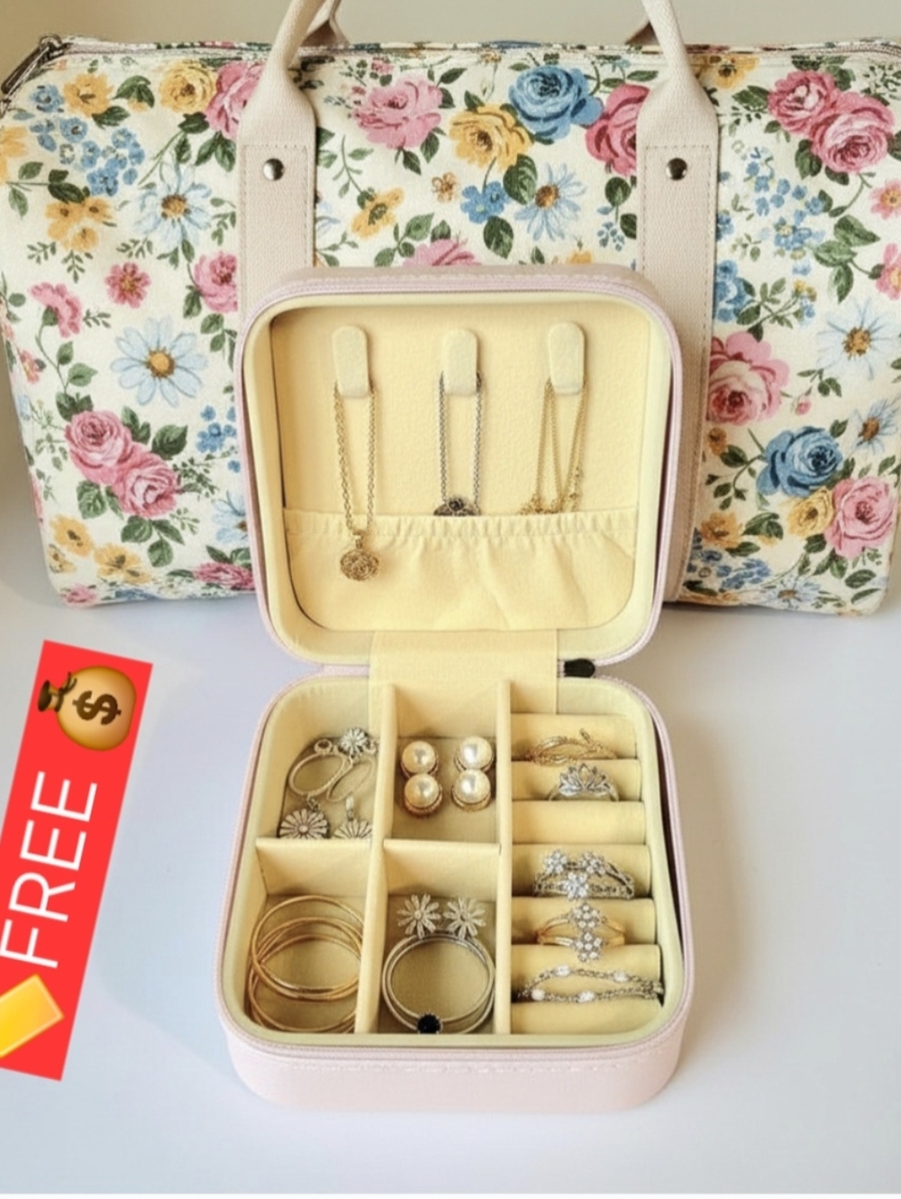 ✅️FREE💰 Jewelry Box / Portable Jewelry Box / Travel‎ Jewelry Box